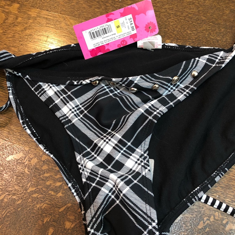 Bathing Suit Bundle - Picture 3 of 7